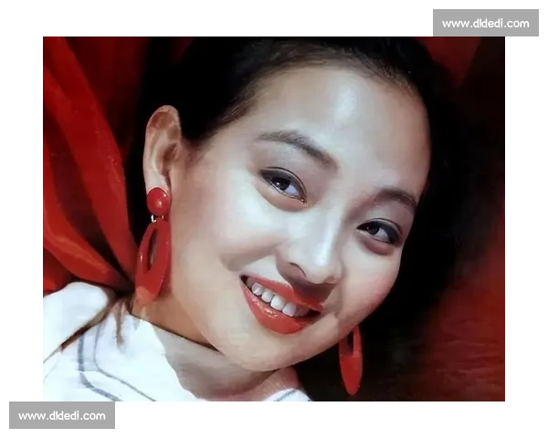 吴柳芳：从传统戏曲到现代影视的跨界之路与艺术人生