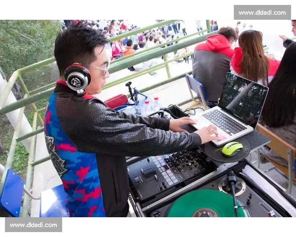 节奏大师还是气氛担当LPL解说们的不同风格大PK 节奏大师还是气氛担当LPL解说们的不同风格大PK