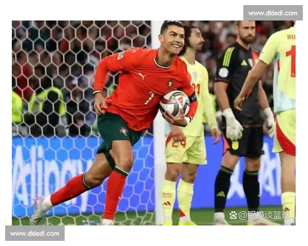 时隔多年，C罗这些神级瞬间，在世界杯回放中再次点燃！