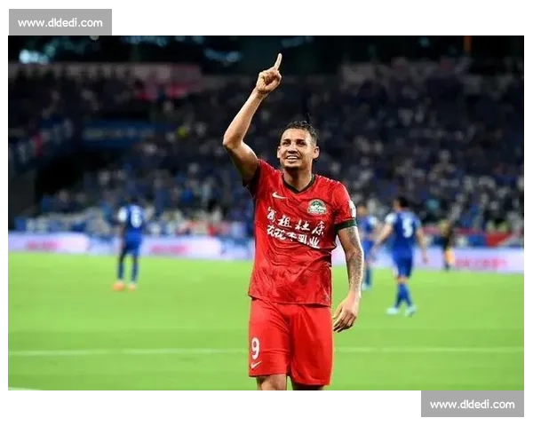 从替补席到决定比赛！这个小将用点球改变命运！